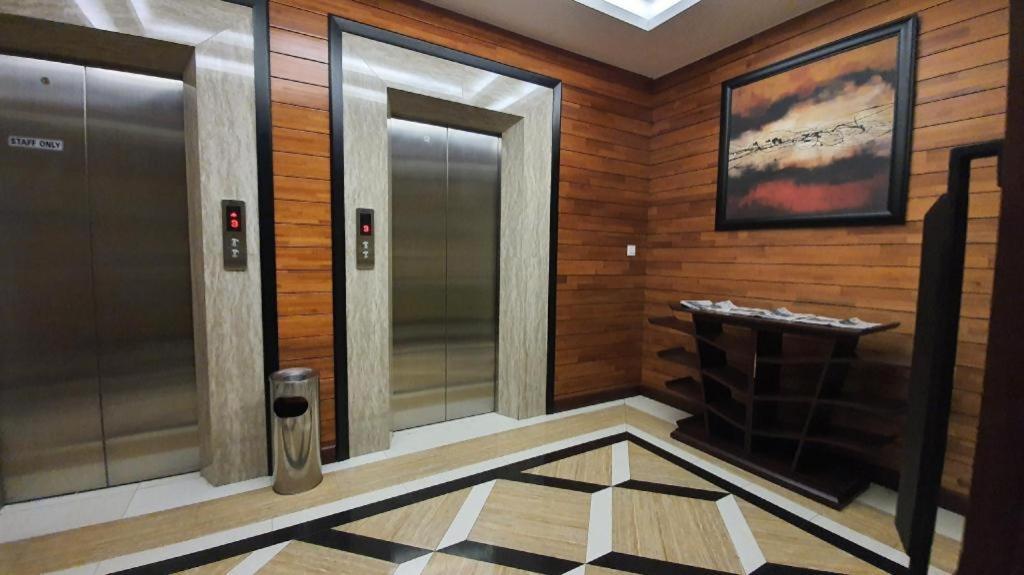 Mp Kelapa Gading Hotel