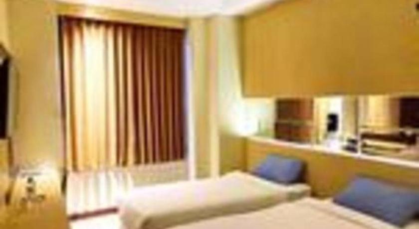 Hotel Mp Kelapa Gading
